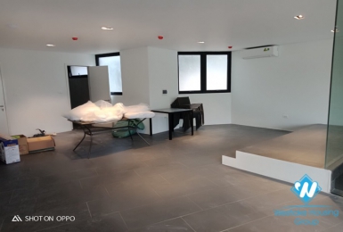  A office for rent on Truc Bach, Ba Dinh, Hanoi